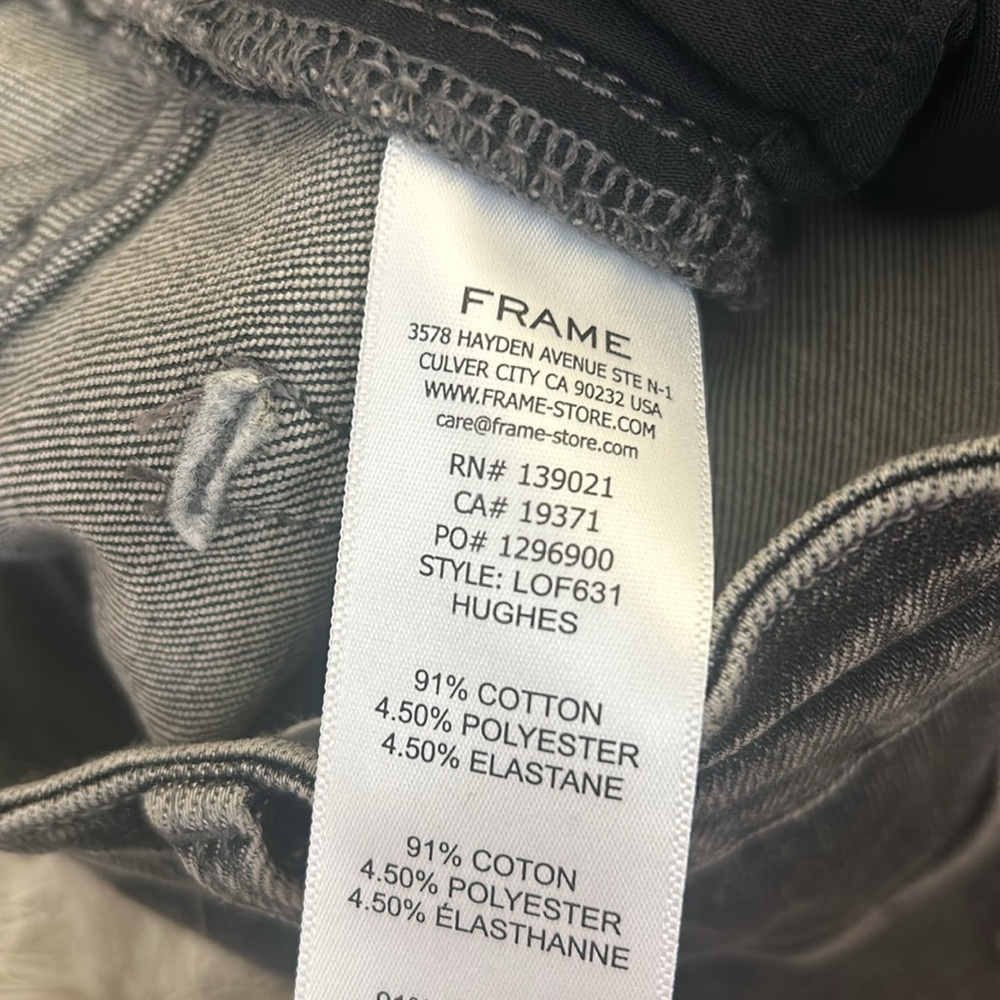 NWT FRAME Denim Le One Flare Dark Wash Jeans in Hughes $238 size 2 (Fits 30-34) - Picture 15 of 15